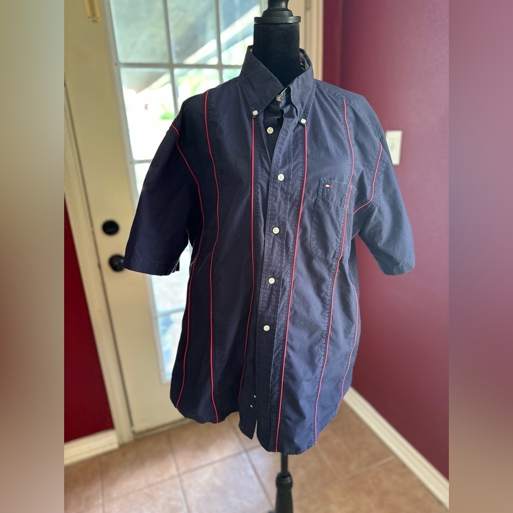 Tommy Hilfiger Men’s Shirt Large Navy Blue Button-Down Red Stripe 100% Cotton